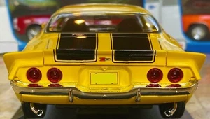 Chevrolet Camaro 55Chevy57Z28Concept1970Hot Rod12Race24Car1:18Carousel YELLOW 69 - Picture 1 of 15
