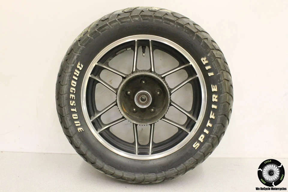 Llanta trasera Honda Nighthawk 650 Cb650sc 1983 con neumático CB CB650 83 Foto 1 de 4