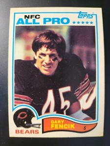 1982 Topps Gary Fencik football card #296