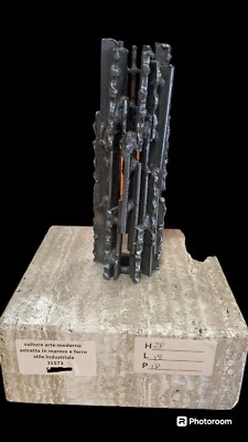 Scultura in Marmo - Ferro - Immagine 1 di 2