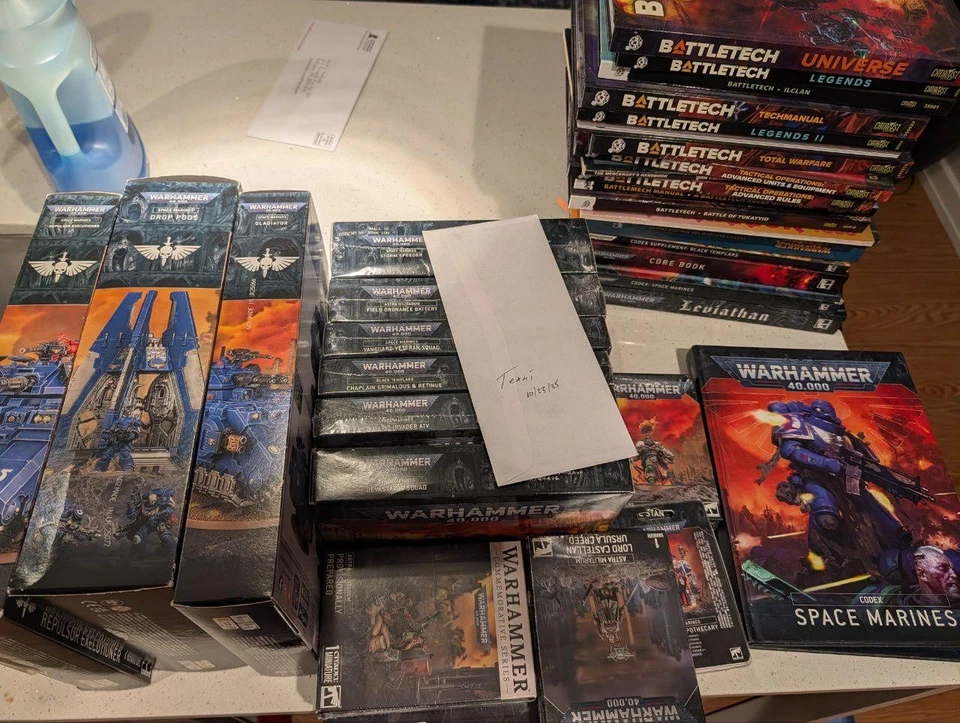 Space Marines: Drop Pods Warhammer 40K (New kit) - Image 1 of 1