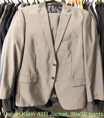 Calvin Klein 闪亮西装 42R 夹克,39x30 裤子 — 第 1/4 张图片