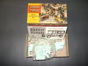 1910 HIGHWAY PIONEERS QUICK CONSTRUCTION IT CADILLAC LIMOUSINE NIB - Picture 1 of 2
