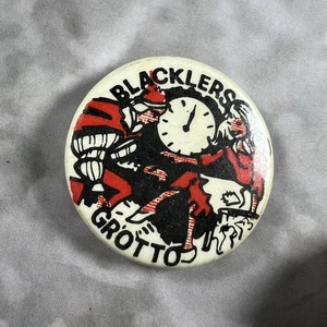 Blacklers Grotto 1970's Vintage Button Safety Pin Back 1" Round - Picture 1 of 2