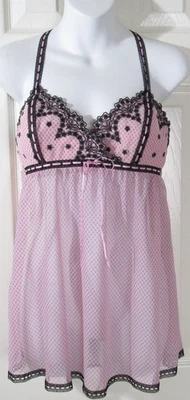 Morgan Taylor Fantasies 2 piezas nuevo con etiquetas Conjunto de lencería rosa guinga, mediano, $48 Foto 1 de 3