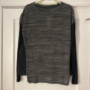 Sanctuary Clothing Long Sleeve Scoop Neck Top Semi Sheer Sz Medium New w/ Tag's - Picture 1 of 12