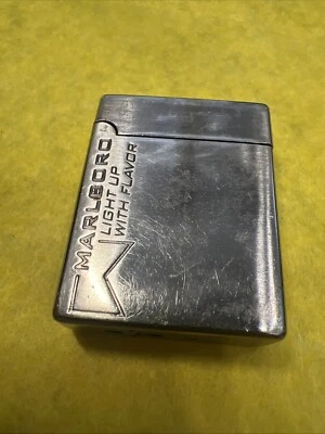 Marlboro collectible lighter piezo gas - Photo 1/4