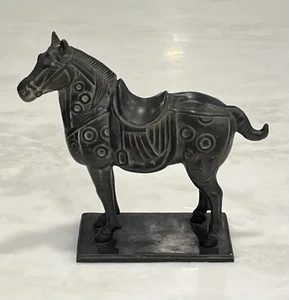 Vintage JAPAN Gusseisen Pferd Skulptur Japan Rustikal Schwermetall - Bild 1 von 23