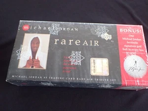 Upper Deck 1997 MICHAEL JORDAN sigillato in fabbrica RARO AIR Golf Ball Sig SET OMAGGIO - Foto 1 di 10