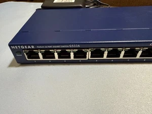 NETGEAR ProSafe GS116 V2 16-Port Gigabit Unmanaged Network Switch - Picture 1 of 5
