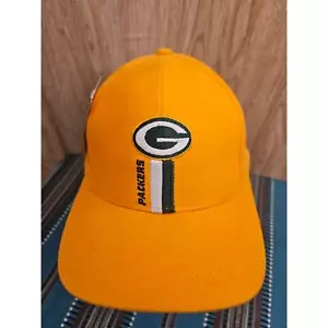VTG Logo Athletic NFL Football Green Bay Packer Yellow Adjustable Strapback Hat - Picture 1 of 9