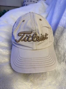 Titleist Pro V1 Golfmütze Kappe Riemen hinten weiß Fuß Freude verstellbar FJ Golf PGA - Bild 1 von 6