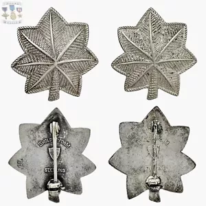 "INSIGNIA ESTERLINA DE RANGO DE TENIENTE CORONEL DEL EJÉRCITO DE LOS ESTADOS UNIDOS DE LA SEGUNDA GUERRA MUNDIAL 1-1/8"" X 1"" MEYER NY #52" - Imagen 1 de 5