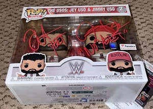 AUTOGRAFO JEY JIMMY USO FIRMATO FUNKO POP JSA WWE WRESTLING 2 PACK YEET BLOODLINE - Foto 1 di 6