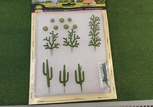 Bachmann #32513 JTT Scenery MIXED CACTI - 1/4" TO 2.5" TALL (15PERPACK) HO SCALE - Picture 1 of 2