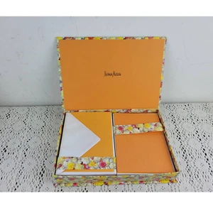 Neiman Marcus Geschenk Danke Gruß Frühling Farben Schmetterling Karten Umschlag Set - Bild 1 von 5