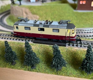 FLEISCHMANN Spur N, 732470, Elektro- Lok, BR Re 4/4 II, SBB, Ep. IV, DCC +Sound - Bild 1 von 15