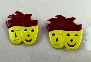 2 Wiesbaden Germany Wiesbadener Karneval 1964 Hat Lapel Plastic Pins - Picture 1 of 6