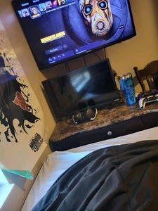 Tv For Sale - Picture 1 of 1