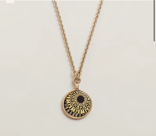 HERMÈS Collana Hermes medaglia OP'H