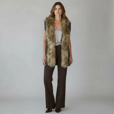 Chaleco tejido gris Guess para mujer ribete de piel sintética cierre de palanca talla L acogedor elegante Foto 1 de 4