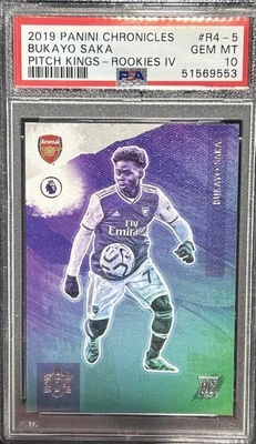 Panini Chronicles Pitch Kings Rookies IV 2019 #R4-5 Bukayo Saka PSA 10 Arsenal Foto 1 de 4