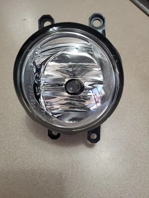 Винтажная Toyota 2012-2021 Toyota 4runner, Tacoma, Tundra # 81210-12230 справа - Изображение 1 из 4