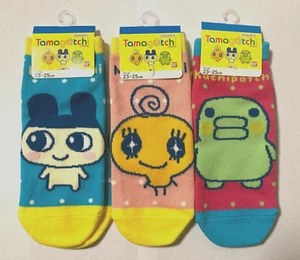 3 neue Tamagotchi Socken Größe 8 Mametchi Memetchi Kuchipatchi - Bild 1 von 2