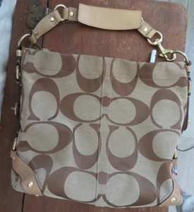 BOLSO DE HOMBRO HOBO COACH CARLY SIGNATURE LONA/CUERO RIBETE - Imagen 1 de 15