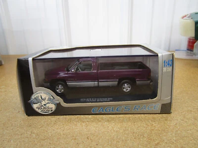 Dodge Ram 2500 1995 1996 camioneta pickup 1/43 Eagle's Race diecast púrpura con estuche Foto 1 de 4