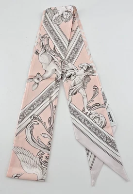 Bufanda de seda BURBERRY nuevo modelo auténtica Foto 1 de 4