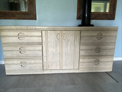 Juego de cajones sin marca solo un armario blanco tanino lavado un poco Foto 1 de 3