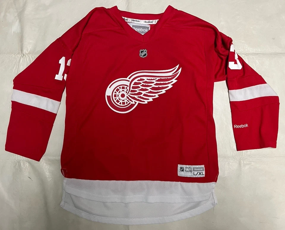 DETROIT RED WINGS #13 PAVEL DATSYUK YOUTH L/XL JERSEY NHL HOCKEY REEBOK - Image 1 of 4