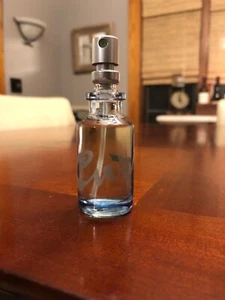 Curve By Liz Claiborne Eau De Toilette Spray .5 fl oz/ 15 ml. Women No Lid - Picture 1 of 8