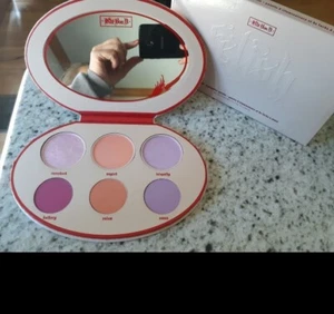 Paleta de rubor e iluminador fetiche Kat Von D edición ultra limitada nueva en caja auténtica - Imagen 1 de 12