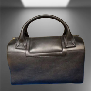 SMYTHSON handbag Black Ladies Woman's Men's unisex Shoulder bag fastener