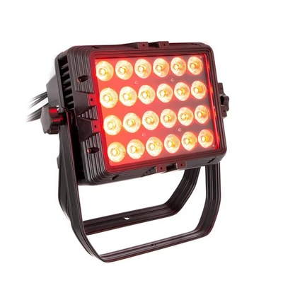 LightmaXX Vector ARC Flood 24x 10W RGBW LED Floodlight IP65 DMX Controllable 8 Channels - Image 1 of 4