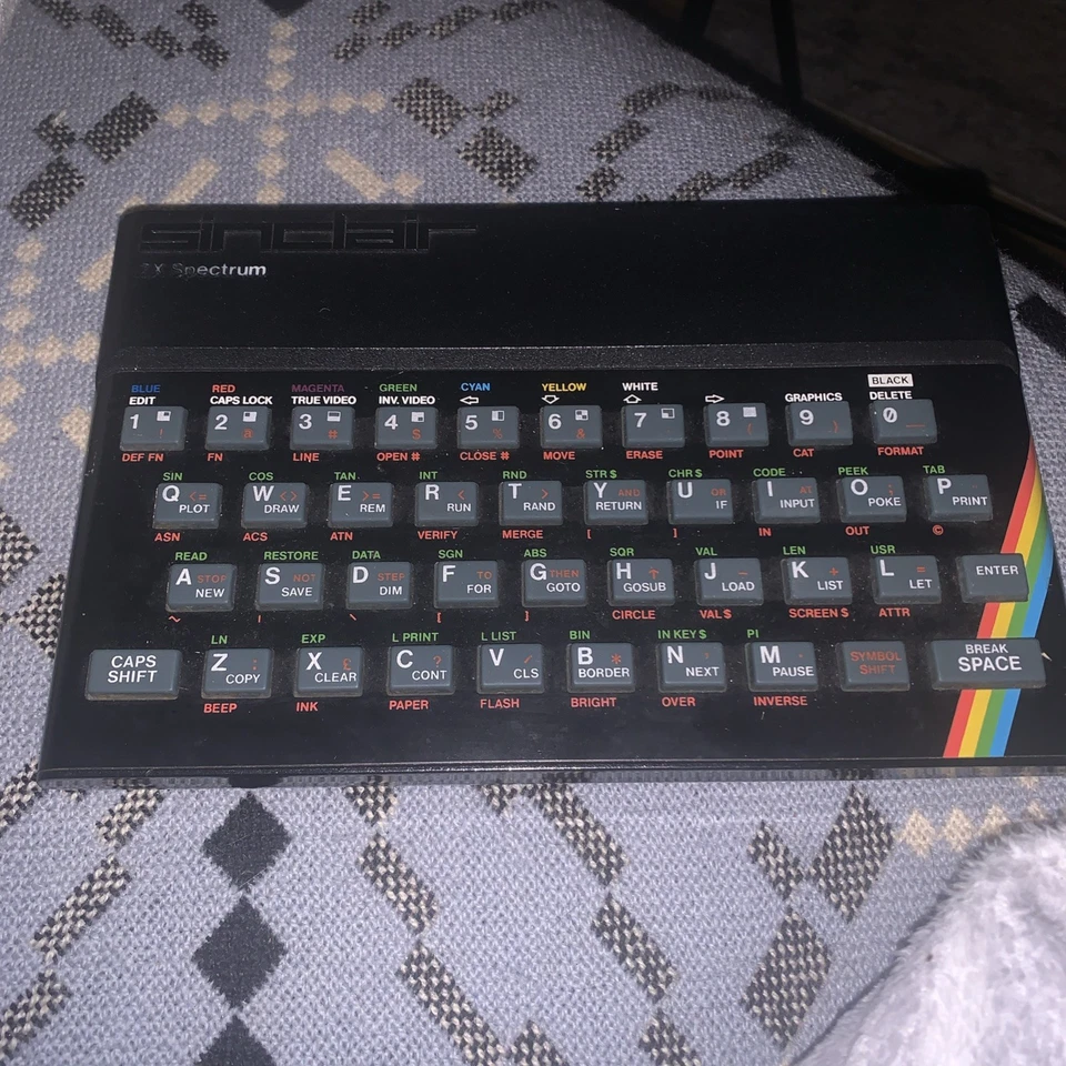 Vintage - Sinclair ZX Spectrum Computer - Untested - Image 1 of 1