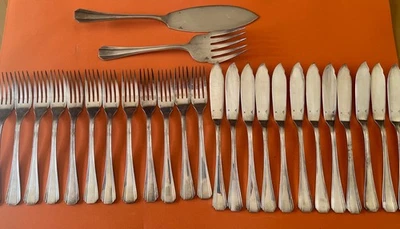 CHRISTOFLE BOREAL PALME FISH COMPLETE SET FOR 12 WITH SERVING TOTAL 26 PIECES - Image 1 of 4