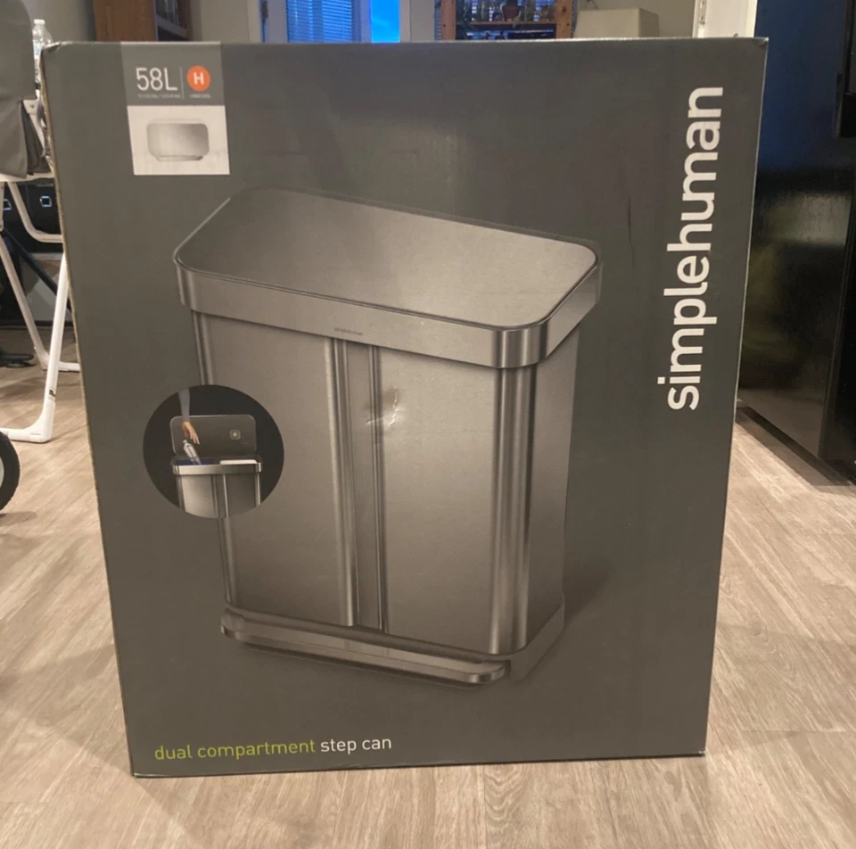 Paso de reciclaje de doble compartimento rectangular simplehuman 58 litros / 15,3 galones Foto 1 de 1