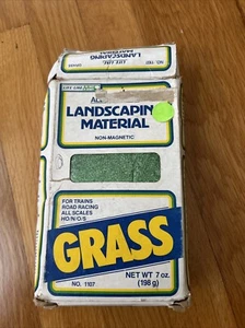 Vintage LIFE-LIKE PRODUCTS All Purpose Landscaping GRASS ~ #1107 ~ Non-magnetic - Picture 1 of 3