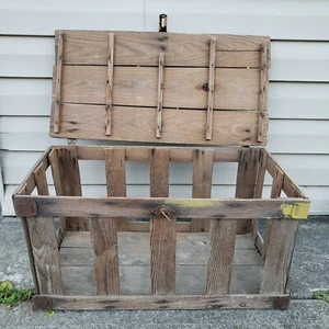 Antique Vintage Primitive Slatted Wood Berry Crate Box Rustic Farm Country Decor - Picture 1 of 11