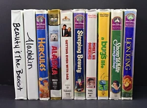 Lot of 10 VHS tapes - assorted children's movies - Picture 1 of 20