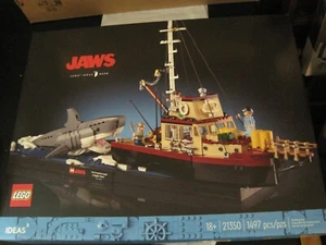 2024 LEGO IDEAS' 21350 JAWS YOU'RE GONNA NEED A GRÖSSERES BOOT - Bild 1 von 14