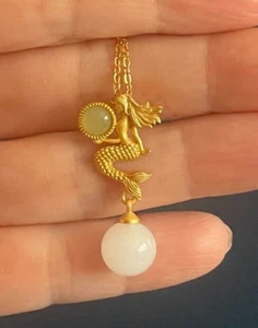 Mermaid Necklace, Natural Nephrite Jade Mermaid Pendant Necklace Silver/Gold Jew - Picture 1 of 7