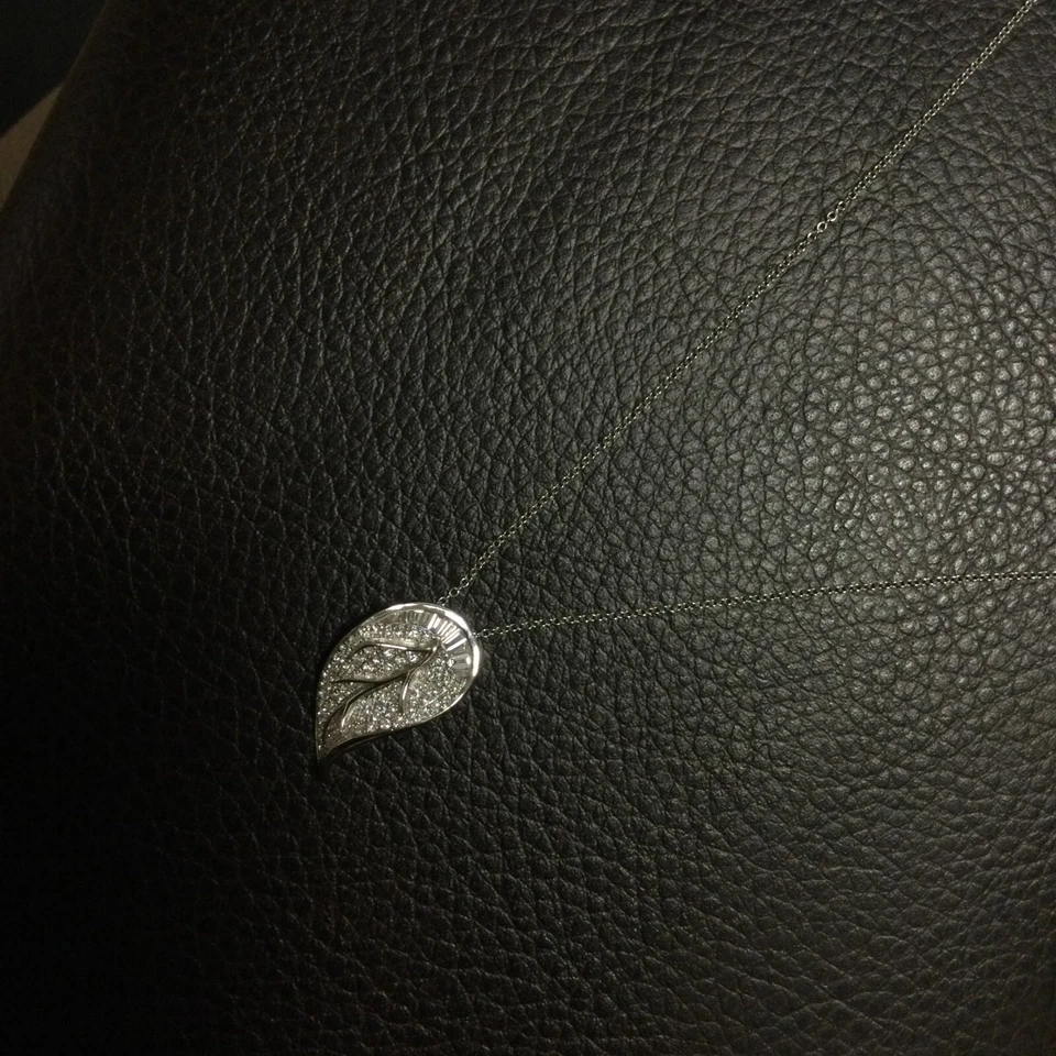 JUEGO COLGANTE DIAMANTE HOJA BAGUETTE 14KT 0.52 CTW Foto 1 de 1