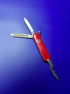 Victorinox Rally 58mm Swiss Army Knife - Picture 1 of 6
