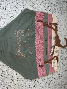 Daisy Fuentes Girl Panties Underwear 4 Pack Hipsters Multicolor Size L (12-14) - Picture 1 of 6