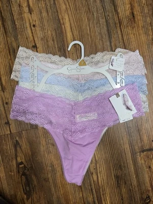 Jessica Simpson Paquete de 5 Tangas M Pasteles Nuevo con Etiquetas Hermoso Suave Sedoso Sexy Foto 1 de 4