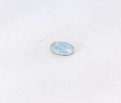 Ópalo triplete azul muy claro corte ovalado creado en laboratorio suelto 0,65 quilates 7 x 5 mm Foto 1 de 4